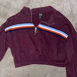 Cropped sweatshirt the cutest 80s/90s style